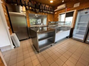 b8235a10-ab03-411f-b35d-dcad72258611